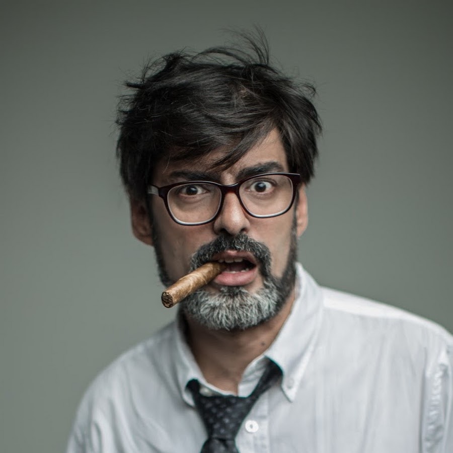 Photo of Profesor Briceño