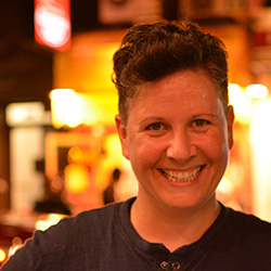 Photo of Stand up comedian Liz Glazer.