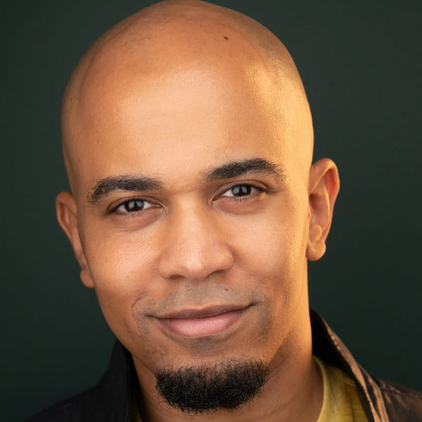 Photo of a comedian Stewie Vill