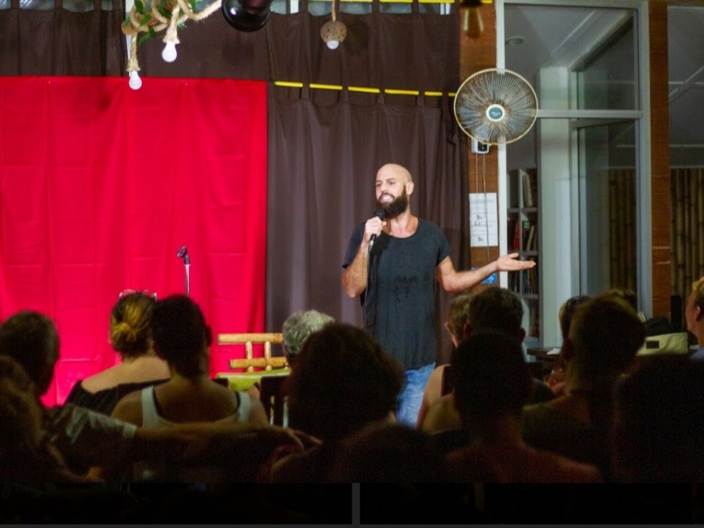 Photo of comedian Max Sidoui