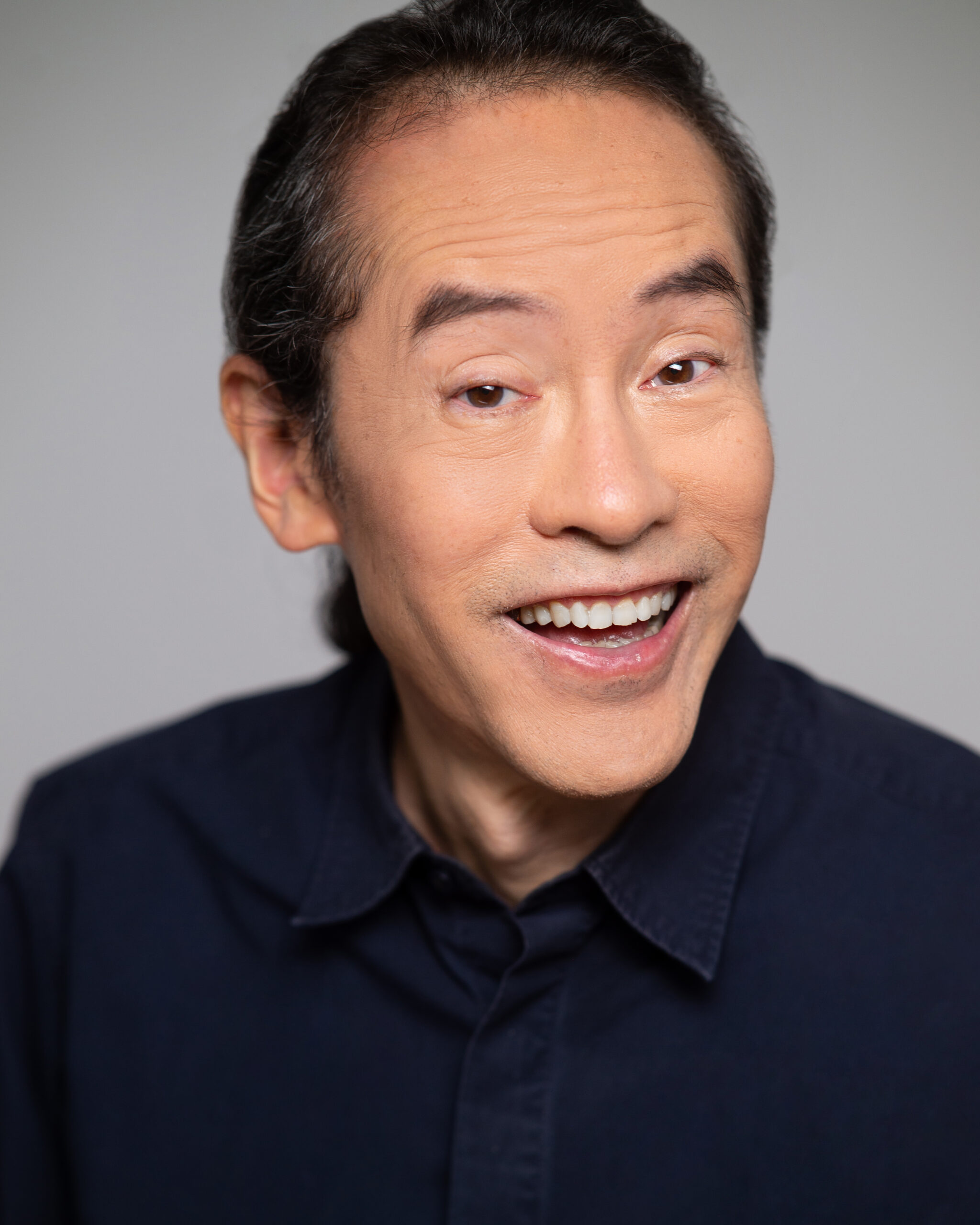 Photo of comedian Atsushi Ogata