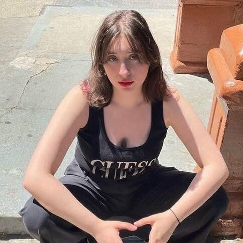 Anna Koppelman Headshot