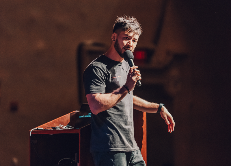 Photo of Jesse Warren