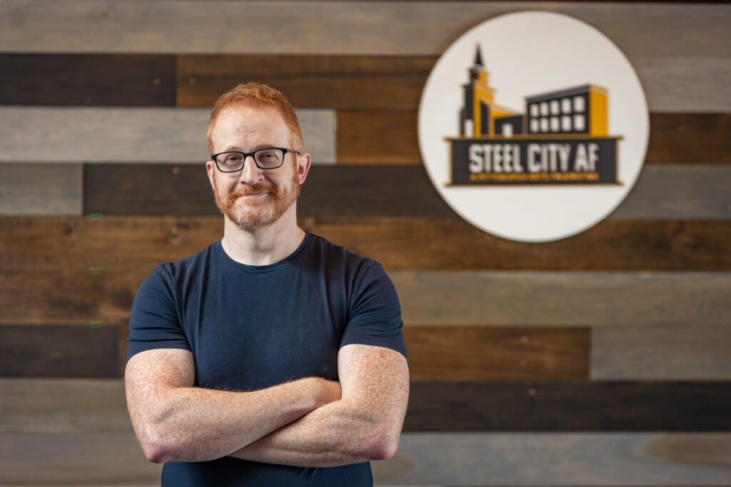 Photo of Steve Hofstetter. Live In New York City.